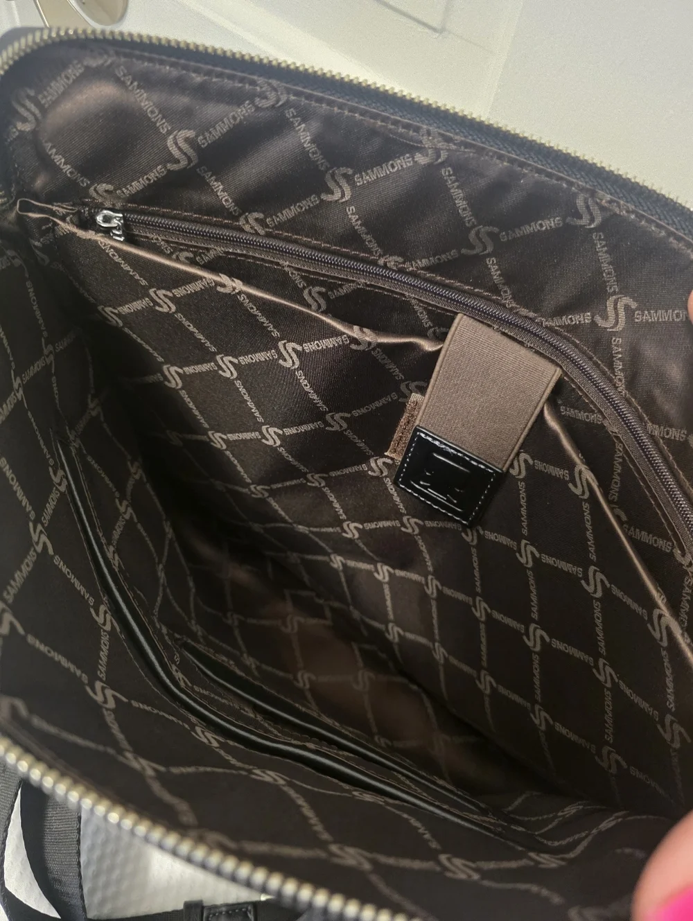 Sammons Black Quilted Professional Laptop Bag with Shoulder Strap